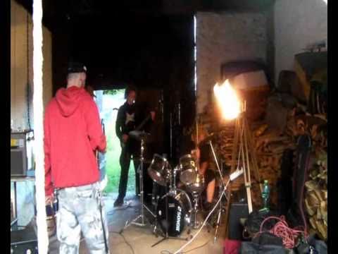 BIG BEER TERROR - chalupa 2010