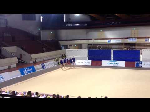 Gr - Championnat de Zone à Thiais 2016  - TfB seniors cerceau massues - Paris centre