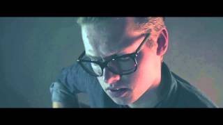 Flavie Léa - Stromae - Papaoutai (Cover)