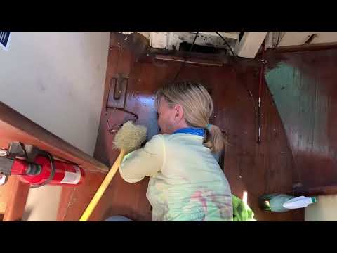 S/V SeaSprite Refit - Cleaning the Main Water Tank