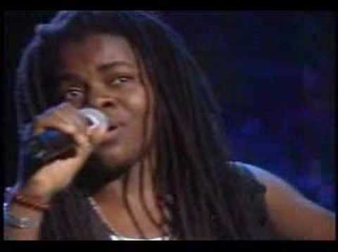 Bob Marley-All Star Tribute-Tracy Chapman:Three Little Birds