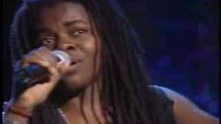 Bob Marley-All Star Tribute-Tracy Chapman:Three Little Birds