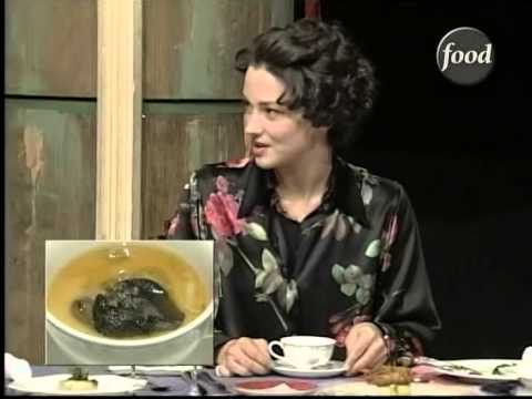 Julie Dreyfus appears on cooking show