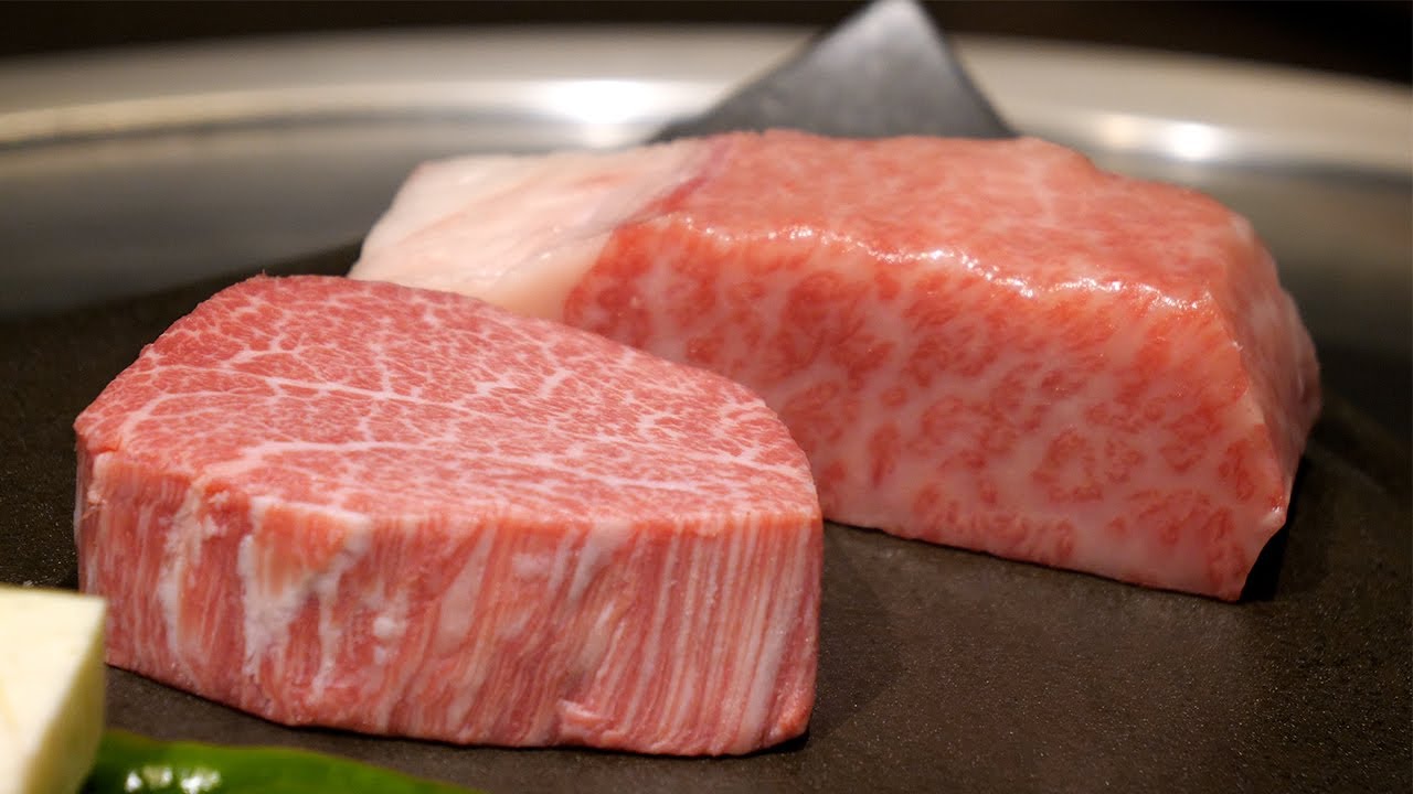 神戸ビーフ 北新地 ニューオークラ　- 大阪市北区 -　創業40年 北新地の老舗で肉のプロが見極める最高級の黒毛和牛を楽しむ。