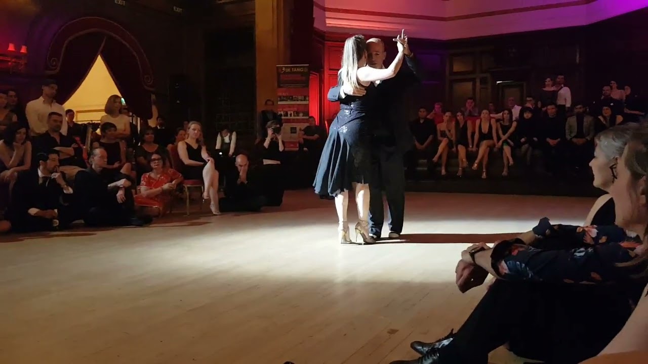 Video thumbnail for Horacio Godoy & Maricel Giacomini @ UK Tango Festival & Championship, London 2022, 3/5