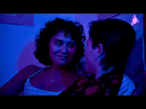 hetero (the movie where) everyone’s gay and no one dies