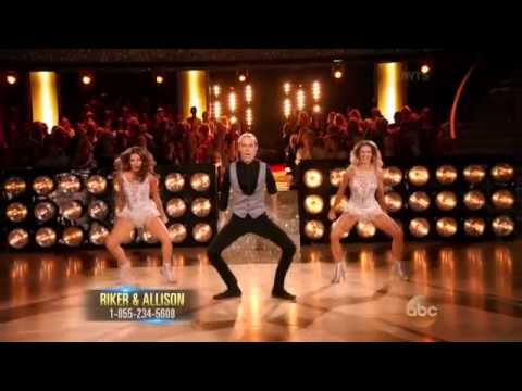 DWTS S20 Week 8: Riker Lynch & Allison Holker - JAZZ ( Trio dance )