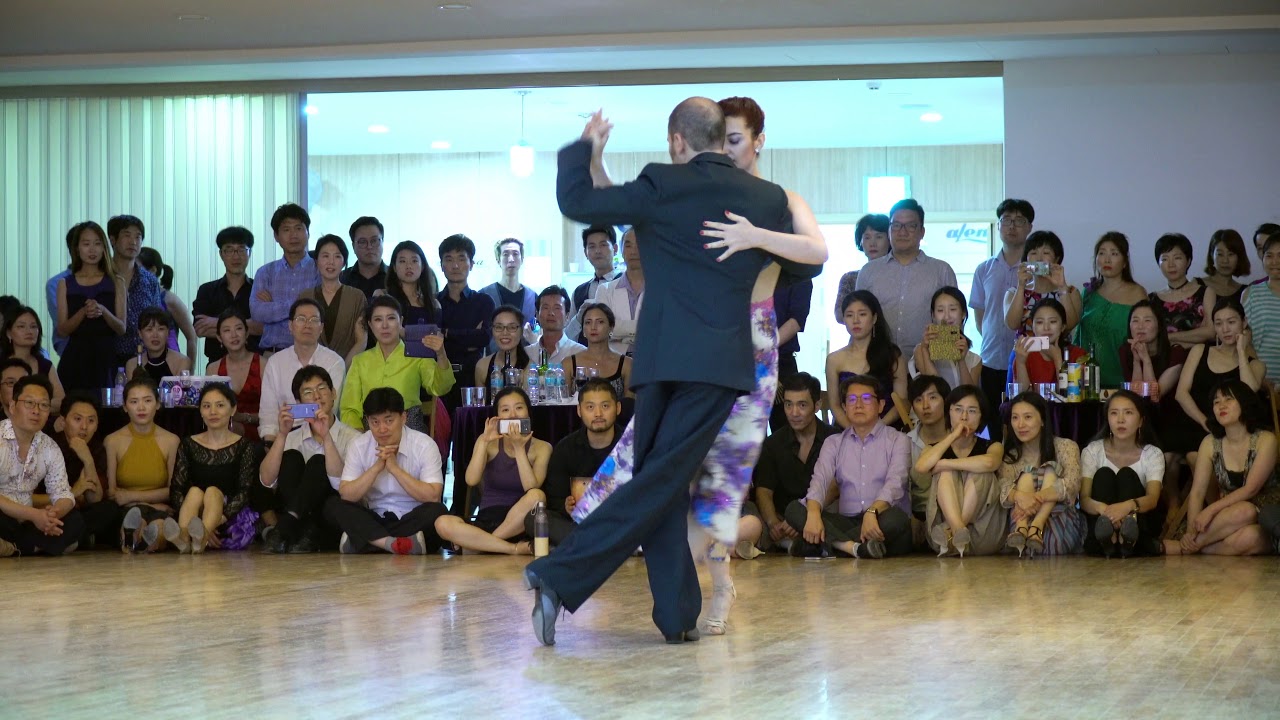 [ Tango ] 2018 SITF Grand Party - Show No.2 (2/7) - Julieta Biscione & Roberto Castillo