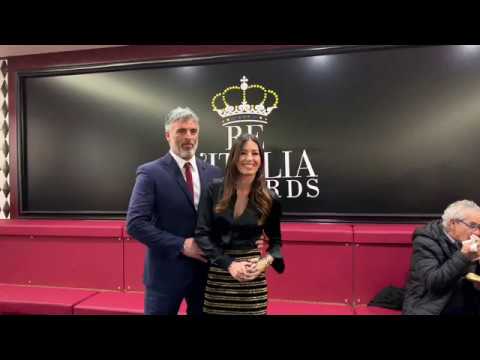 Salerno: Elisabetta Gregoraci inaugura Re D’Italia Billiards