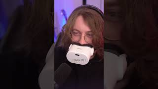 Mikrofon Paling Unik yang Pernah Diciptakan Buat Gamer