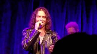 Constantine Maroulis - Girl Like You