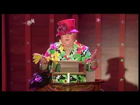 Hildegard Bachmann als Model mit XXXL 2008