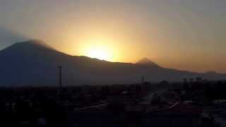 Sonnenaufgang zwischen Großem und Kleinem Ararat, Doğubeyazıt (Türkei), 23.06.2015