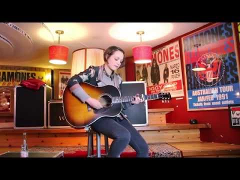 Rolling Stone Session: Mimi And The Mad Noise Factory - "Heartbreaker"