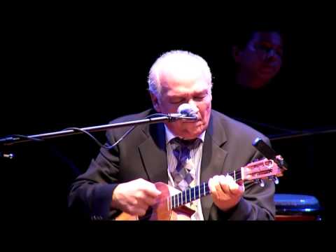 Hernán Gamboa - TRAIGO POLVO DEL CAMINO (Augusto Bracca/Eneas Perdomo)