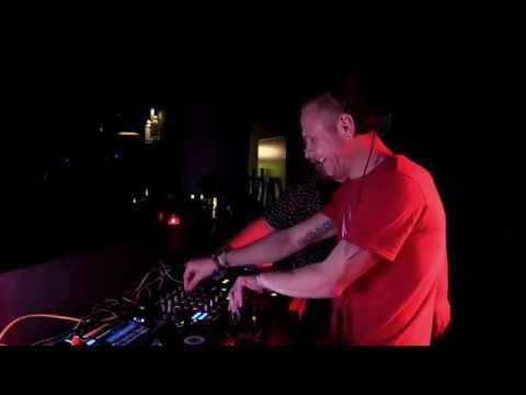 DJ Force @ ForceSicht 42 - DJ Force Birthday Special in Moe's Bar