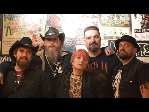 SKI'S COUNTRY TRASH - live aus dem Rind