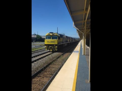 Qube steel train at Albury 16-01-2022