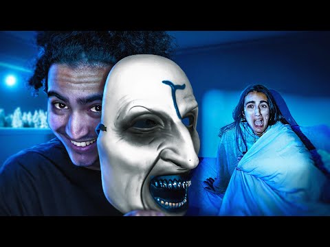 I WAKE UP MY SISTER WITH A HORROR COSTUME!!😈
