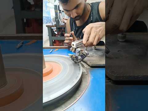 dekhiae Banaras Mein Kaisa Hira ghisai hoti hai #hira #daimond