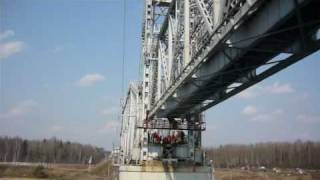 preview picture of video 'Neva RailRoad Draw Bridge 2009 04 14'