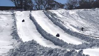 preview picture of video 'Snow Tube Fun @ Tube Town in the Perisher Valley (New South Wales)'