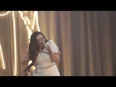 Ewa Farna - Zkraceno v překladu