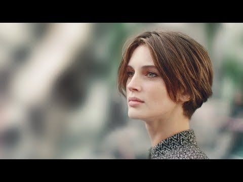 Impressions of the Spring-Summer 2018 Ready-to-Wear Show – CHANEL Shows