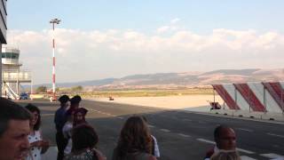 preview picture of video 'Aeroporto di Comiso (RG)  Primo Volo di linea Ryanair Comiso (CIY) - Roma Ciampino (CIA)'