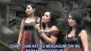 Video thumbnail of "Pertama Kali (cipt. Pance F.Pondang) - The Heart (Simatupang Sister)"
