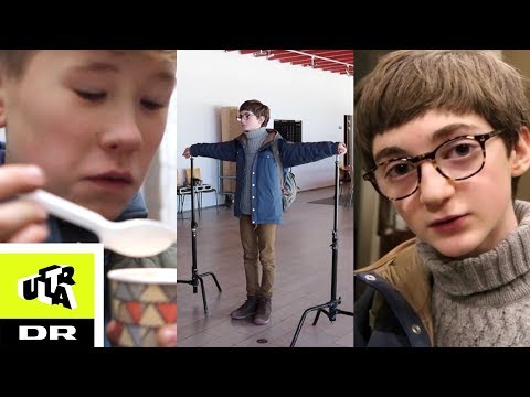 download lagu mp3 mp4 Julekalender 2018 Tv, download lagu Julekalender 2018 Tv gratis, unduh video klip Julekalender 2018 Tv