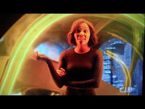 Black Lightning 2x13 testing Jennifer's powers