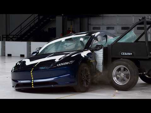 2025 IIHS Crash Test: Best & Worst Electric Cars Revealed!
