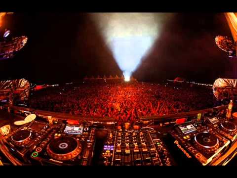 Dimitri Vegas & Like Mike - Live Amsterdam (DJ MAG) (Audio HQ)