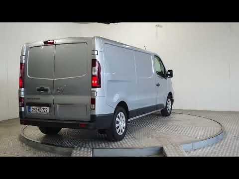 Nissan Primastar 252 L2h1 150BHP SV Premium - Image 2