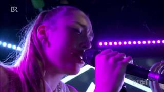 Claire - Pioneers (live @ on3-Studio)