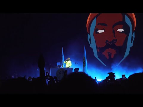 Black Eyed Peas feat. Nicky Jam & Tyga - Vida Loca (Music Video)