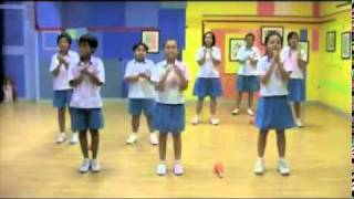 Download lagu Chicken Dance Music.mpg mp3