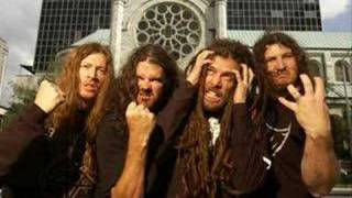 Six Feet Under - Bringer des Blutes