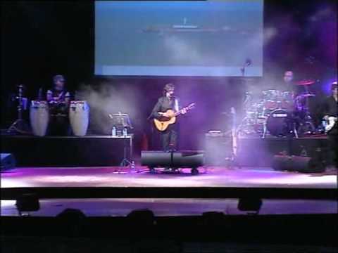 Diego Moreno "Rubias de New York" (live in Milano - DatchForum).VOB