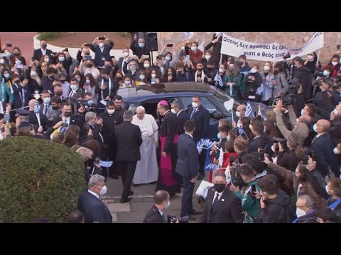 O Πάπας Φραγκίσκος επισκέφθηκε το Σχολείο “Αγιος Διονύσιος” των Ουρσουλινών Αδελφών στο Μαρούσι