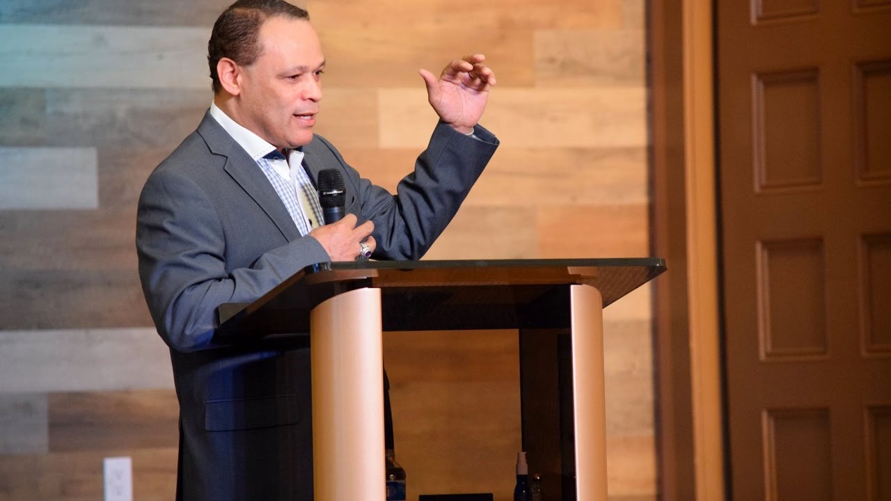 Vivendo no Espírito - Pastor Antônio Cirilo