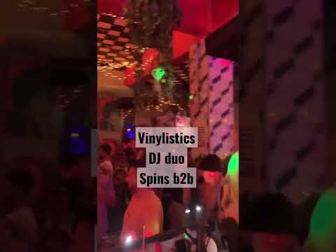 The Vinylistics - Queen vinyl set