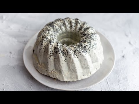 Joghurt-Mohn-Gugelhupf