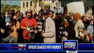 White South Carolina officer fired, charged with murder for shooting black man