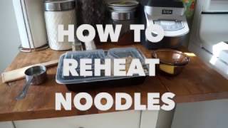 How to Reheat Noodles on the Stove