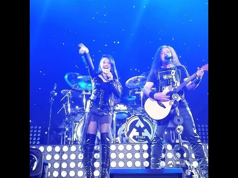 Lucie Bílá a Arakain [Fifty Fifty]