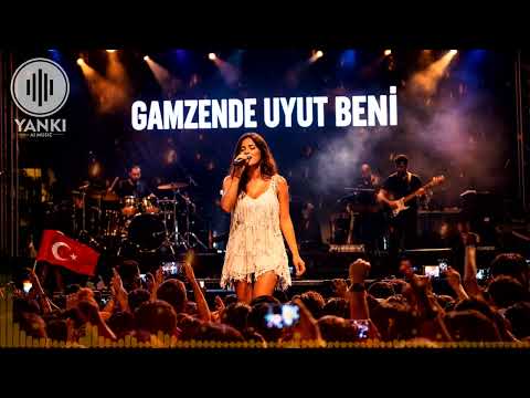 Gamzende Uyut Beni (Arabesk Konser Cover) | 2011 Efsanesi