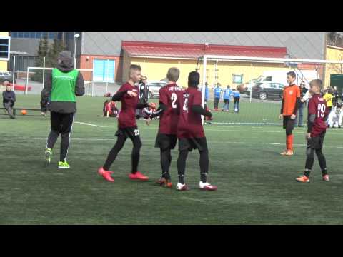 YIlves Sininen - Loiske 2-0 (Innolink-turnaus Sääksjärvi 3.5.2015)