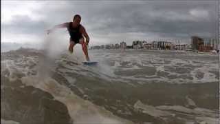 preview picture of video 'Surf primeiro dia do ano 2013 em Capão da Canoa'